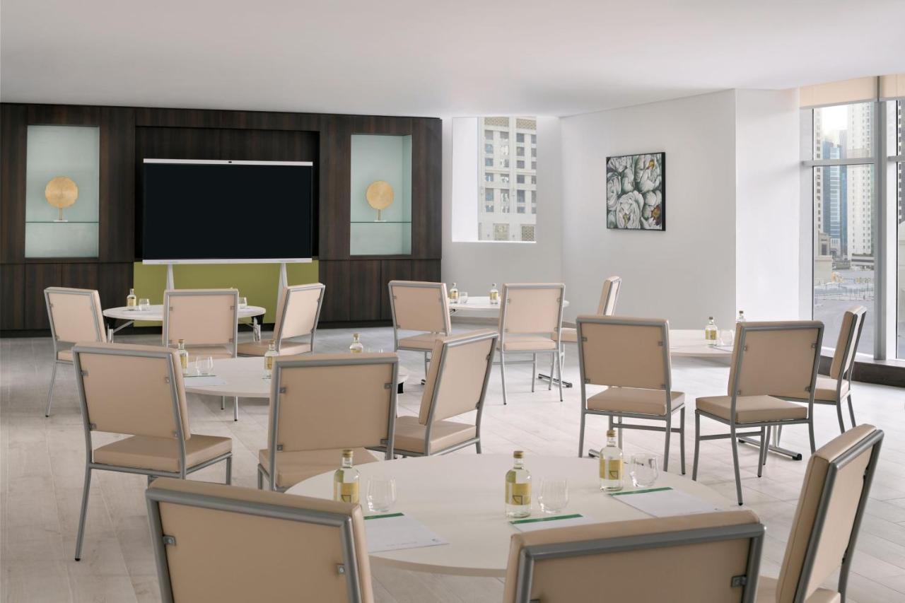 Element By Westin West Bay Doha Hotel Exterior foto The 3D rendering of a meeting room