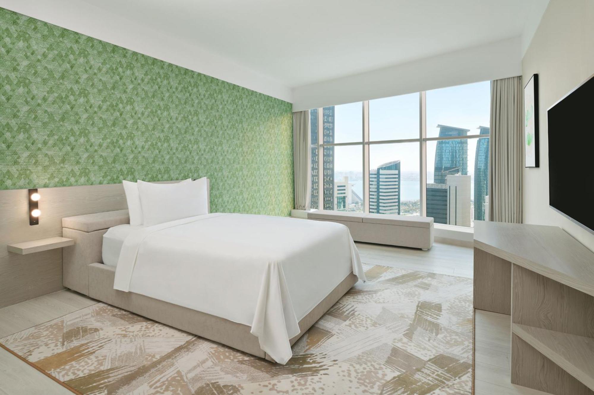 Element By Westin West Bay Doha Hotel Exterior foto A guest room at the hotel